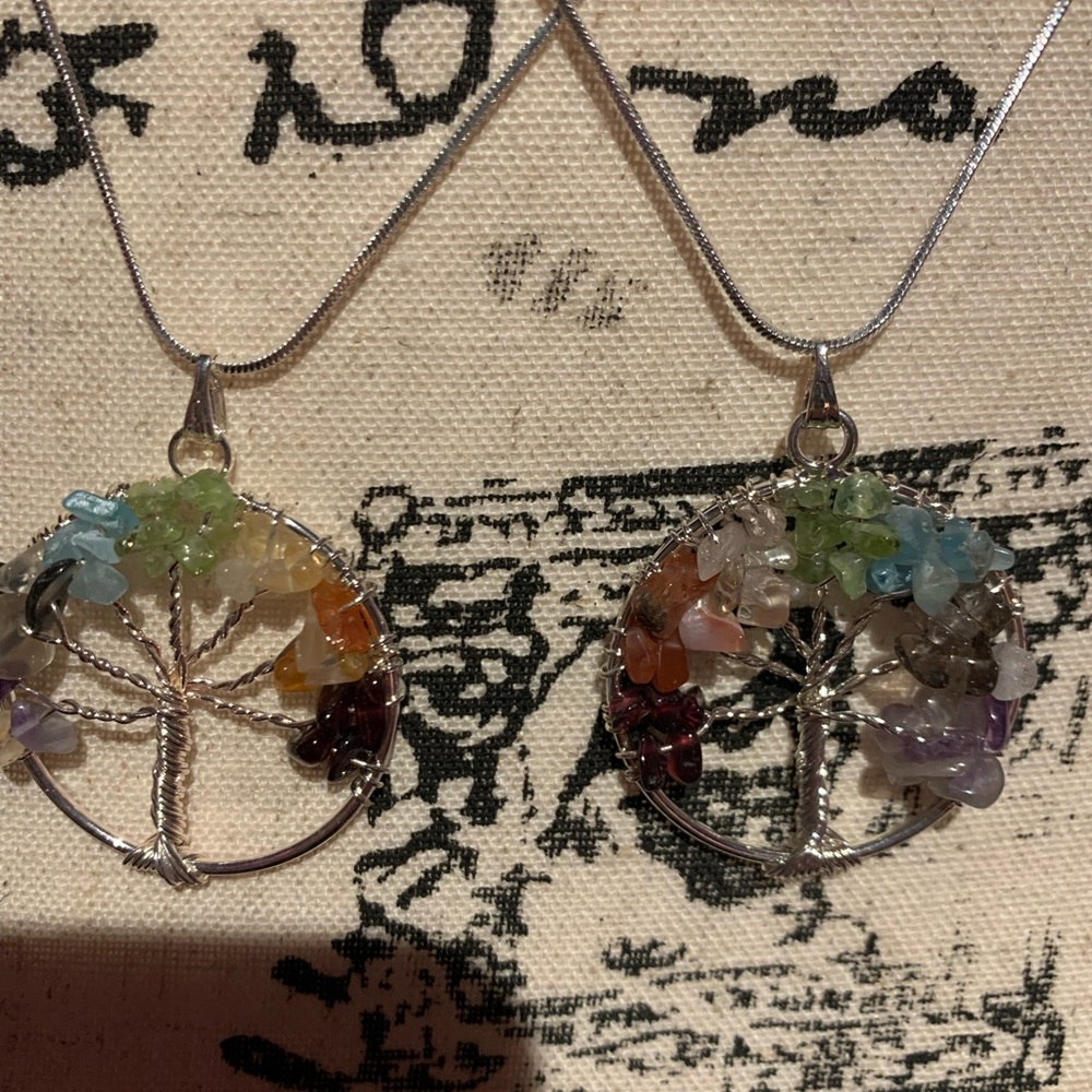 Tree of Life pendant necklace - set of Two 🌳